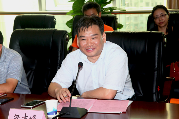 湖南省人民政府发展研究中心（湖南省电子政务中心）党组书记、主任梁志峰致辞。.jpg