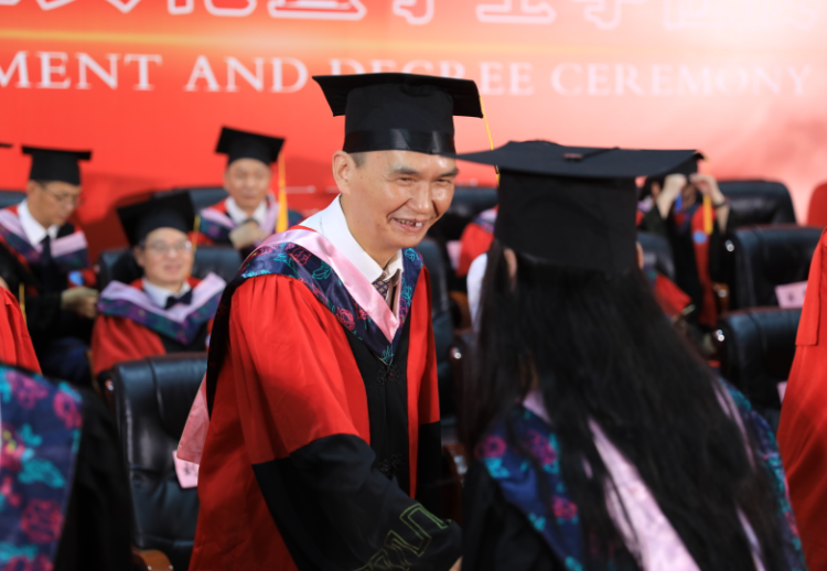 1655457319004079035.png 马海彬摄.png