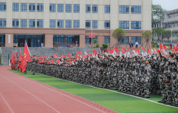 1695616393540088596.png 现场2 卢.png