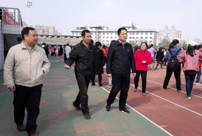 观看比赛.png