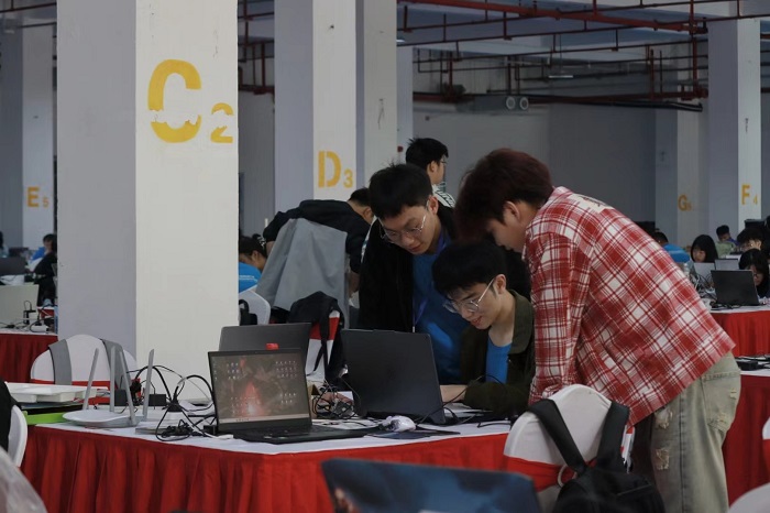 1697428620344028769.jpg 3.技能赛现场-杨洋摄.jpg
