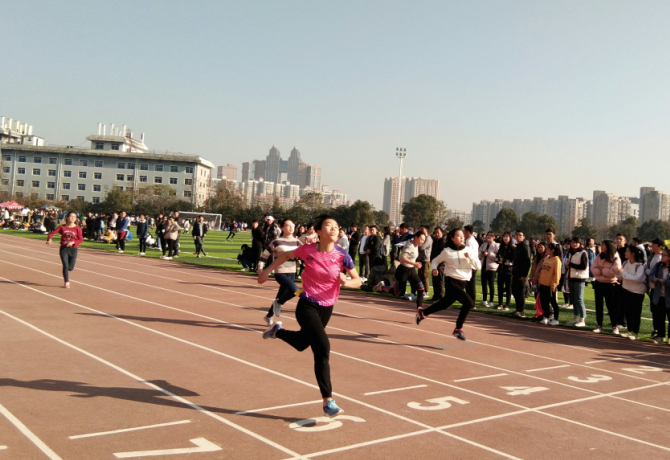 1514173308137054462.png 女子400.png